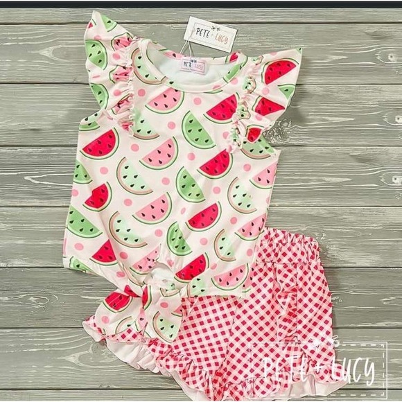 Pete + Lucy Baby Girl Watermelon Outfit Ruffle Sleeve Gingham Shorts Set NWT - Picture 1 of 3